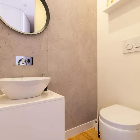 Charming Graca Apartment, Centre, Ttl354 דירה *