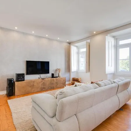 Charming Graca Apartment, Centre, Ttl354